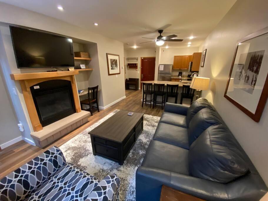 Ski-In/Ski-Out Zephyr 1 Bedroom Condo วินเทอร์พาร์ค ภายนอก รูปภาพ