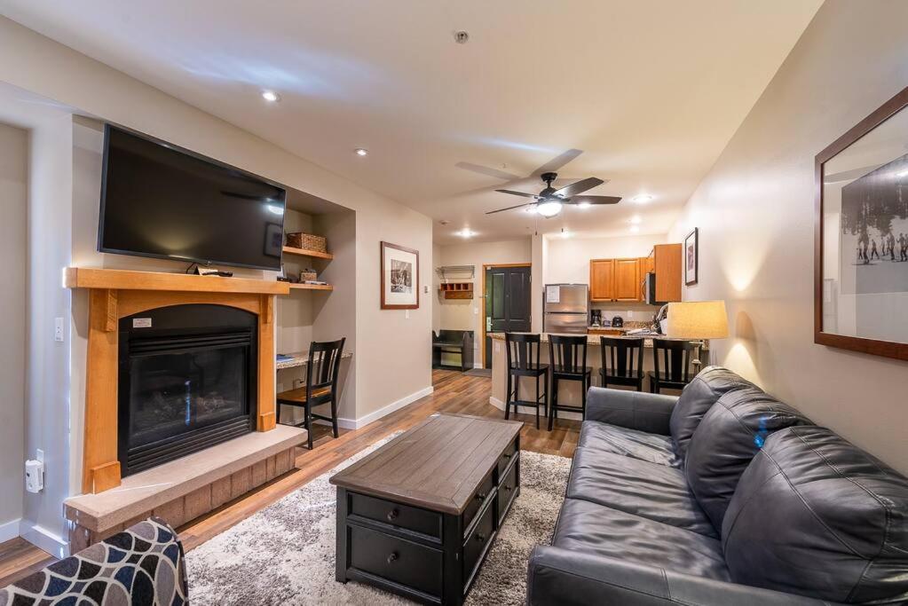Ski-In/Ski-Out Zephyr 1 Bedroom Condo วินเทอร์พาร์ค ภายนอก รูปภาพ