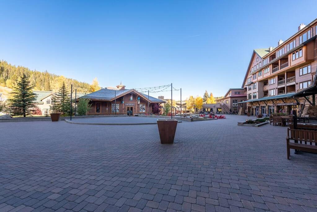 Ski-In/Ski-Out Zephyr 1 Bedroom Condo วินเทอร์พาร์ค ภายนอก รูปภาพ